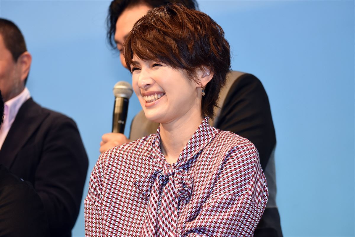 坂口健太郎、ドラマ『シグナル』初主演に「盛り上げてもらって感謝」