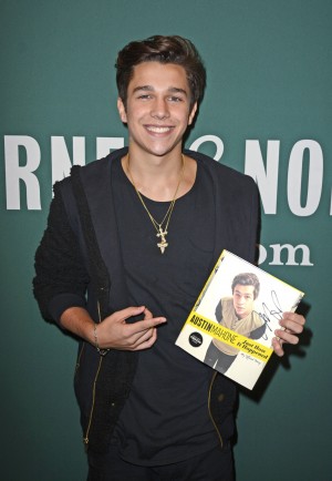 オースティン・マホーン