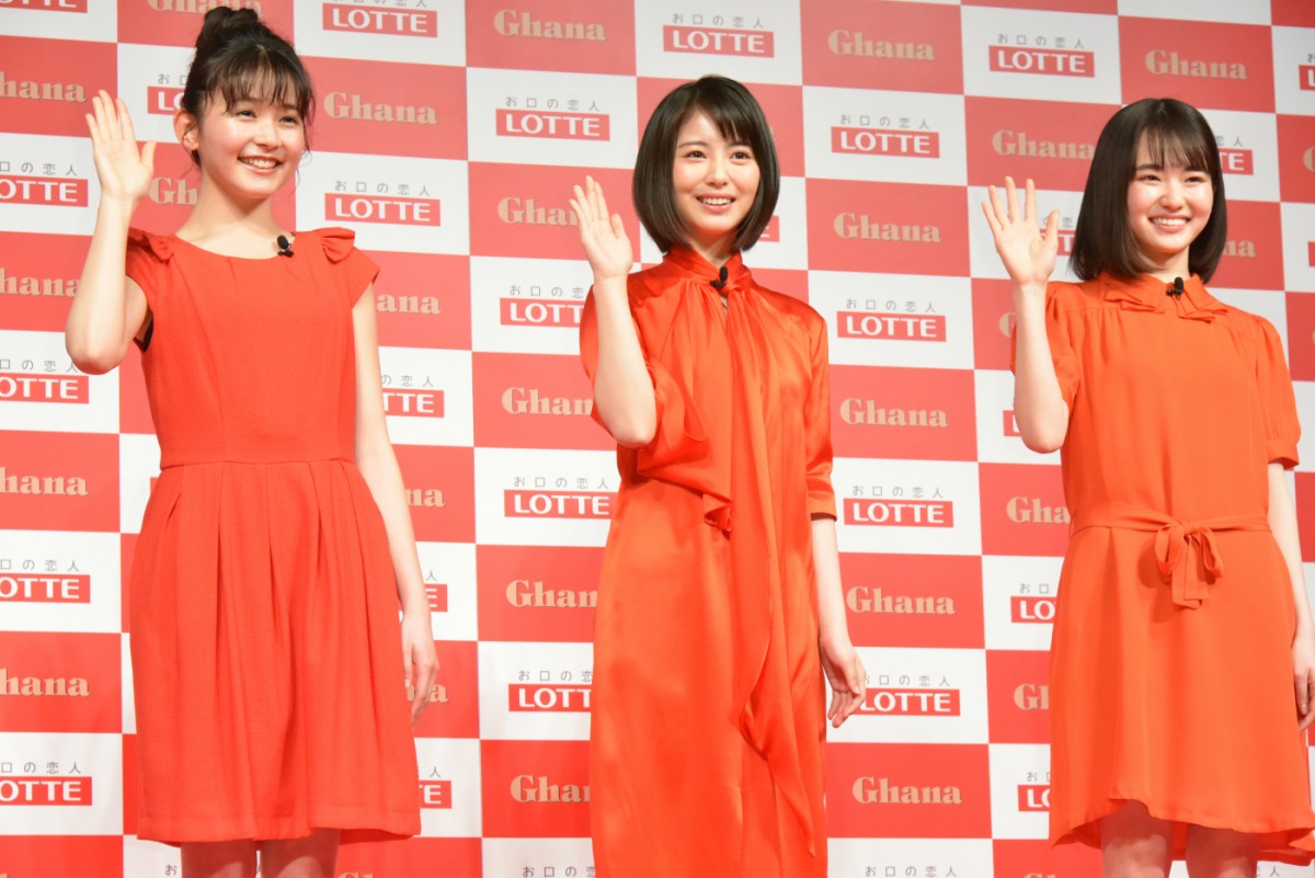 浜辺美波、“おやつもぐもぐタイム”への溢れる愛を告白