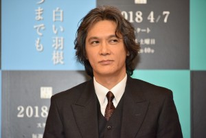 オトナの土ドラ『いつまでも白い羽根』制作発表会見に登場した加藤雅也