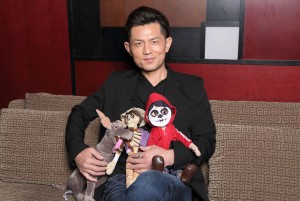 的場浩司が映画『リメンバー・ミー』を鑑賞！