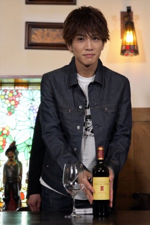 『崖っぷちホテル！』ホテル研修イベントに登場した岩田剛典