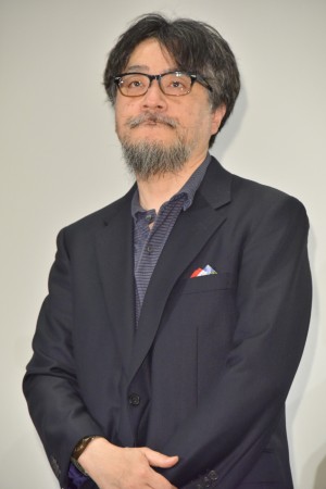 『クソ野郎と美しき世界』完成披露初日舞台挨拶に登場した山内ケンジ監督