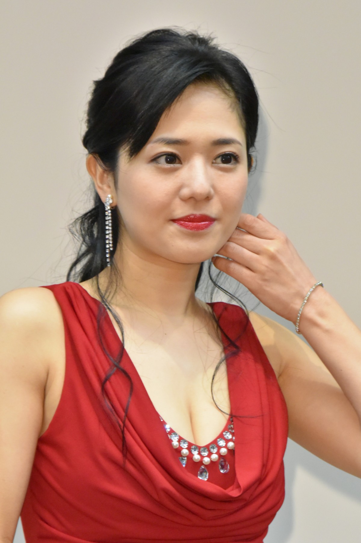 蒼井そら、主演ドラマPのベタ褒めに涙「頑張ってやってて良かった」