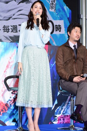 木曜劇場『モンテ・クリスト伯‐華麗なる復讐‐』制作発表に登場した山本美月