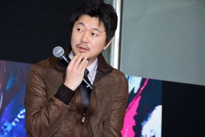 木曜劇場『モンテ・クリスト伯‐華麗なる復讐‐』制作発表に登場した新井浩文