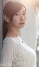 ドラマ『透明なゆりかご』に出演する酒井若菜