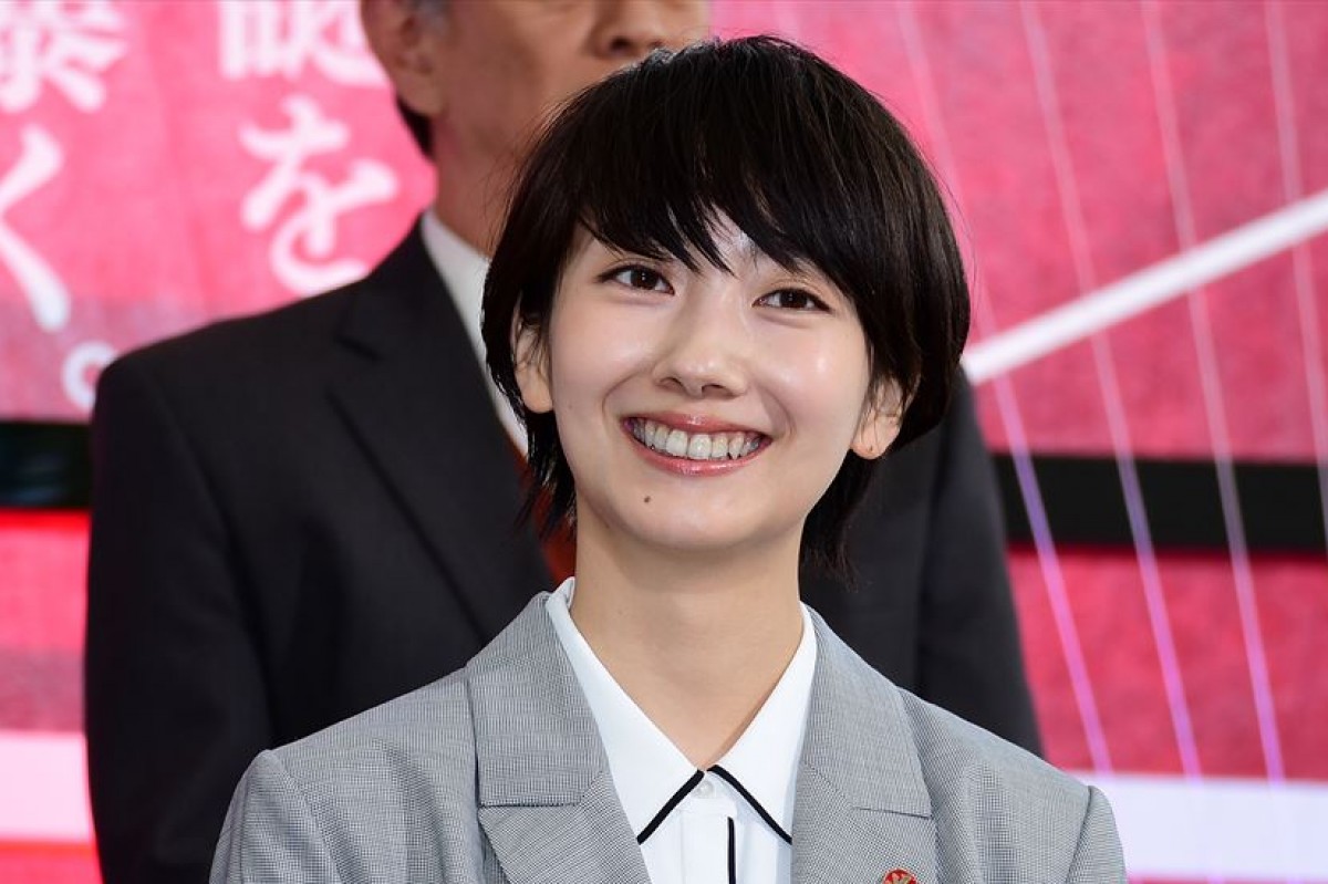 『未解決の女 警視庁文書捜査官』制作発表記者会見に登場した波瑠