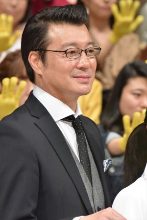 加藤浩次、『ブラックペアン』試写会＆舞台挨拶に登場