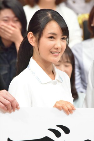 葵わかな、『ブラックペアン』試写会＆舞台挨拶に登場