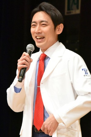 小泉孝太郎、『ブラックペアン』試写会＆舞台挨拶に登場