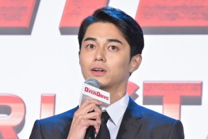 『OVER DRIVE』完成披露舞台挨拶（スペシャルステージ）に登場した東出昌大