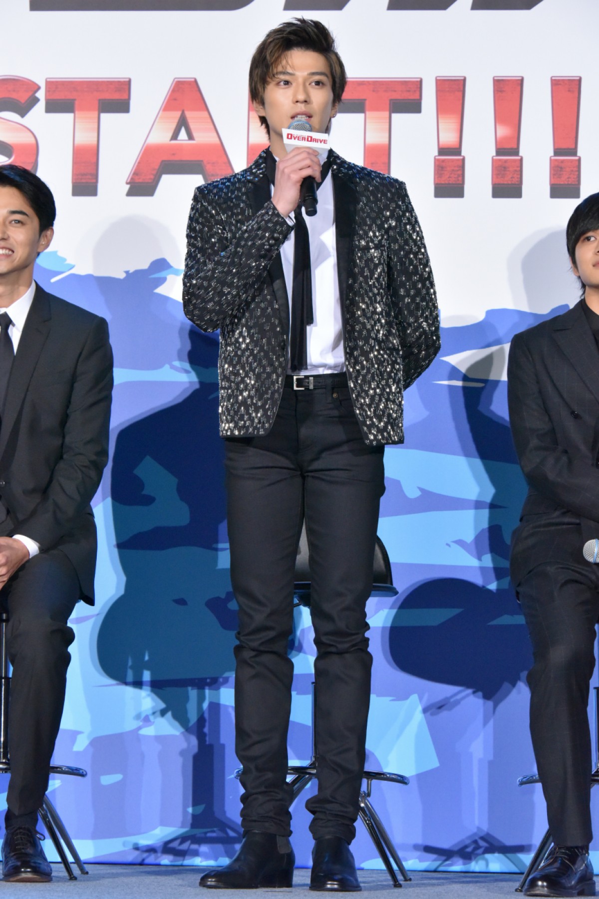 真剣佑、北村匠海への愛が止まらない「ほっぺをプニュプニュしていた」