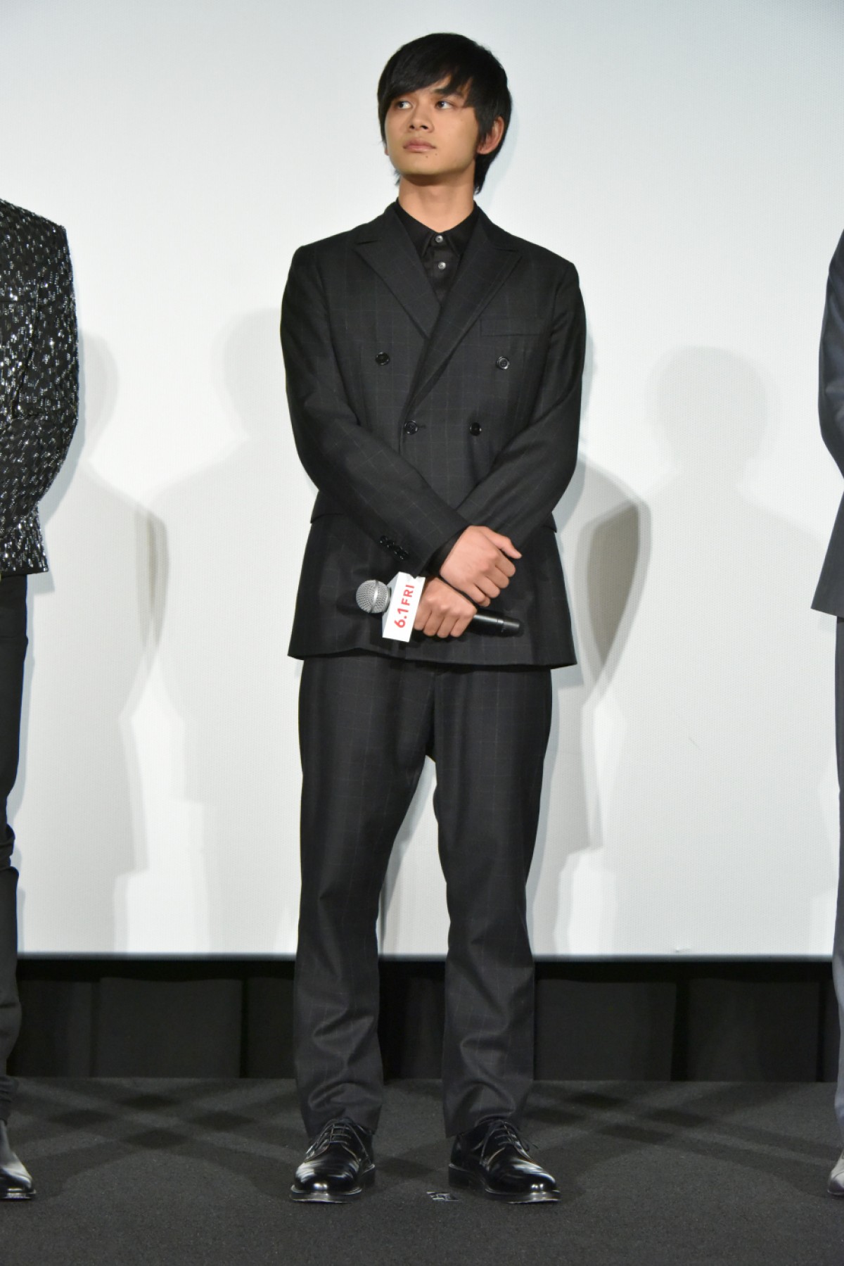 真剣佑、北村匠海への愛が止まらない「ほっぺをプニュプニュしていた」