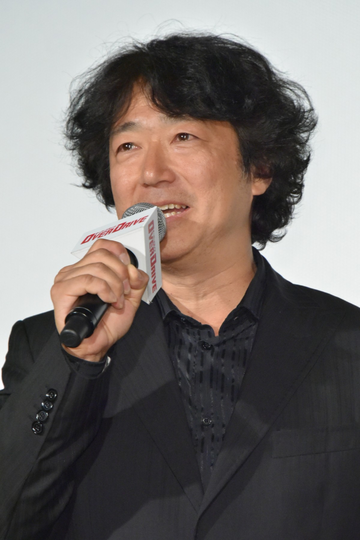 真剣佑、北村匠海への愛が止まらない「ほっぺをプニュプニュしていた」