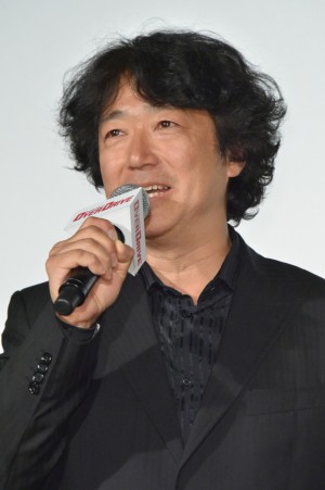 『OVER DRIVE』完成披露舞台挨拶に登壇した羽住英一郎監督