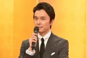 2020年大河ドラマ『麒麟がくる』制作・主演発表会見に登場した長谷川博己