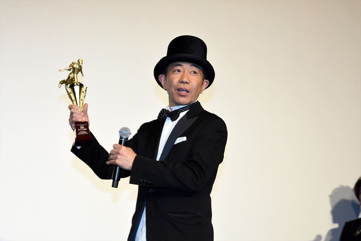 木梨憲武“CG男優賞”を受賞　佐藤健「ずっと目標にしていた賞」と祝福