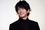 映画『いぬやしき』公開初日舞台挨拶に登壇した佐藤健