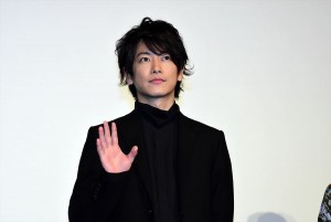 映画『いぬやしき』公開初日舞台挨拶に登壇した佐藤健