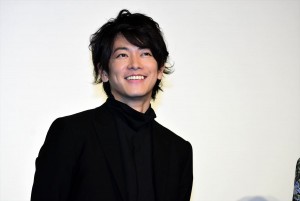映画『いぬやしき』公開初日舞台挨拶に登壇した佐藤健