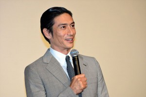 映画『いぬやしき』公開初日舞台挨拶に登壇した伊勢谷友介