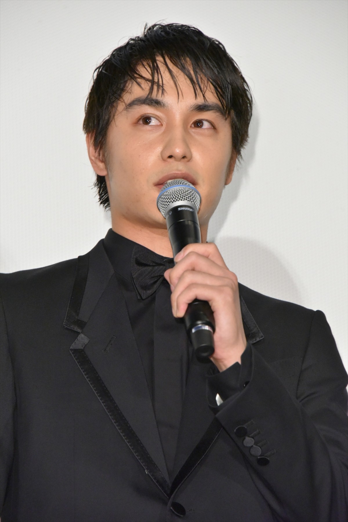 『空飛ぶタイヤ』主演の長瀬智也、初の池井戸潤作品は「挑戦」