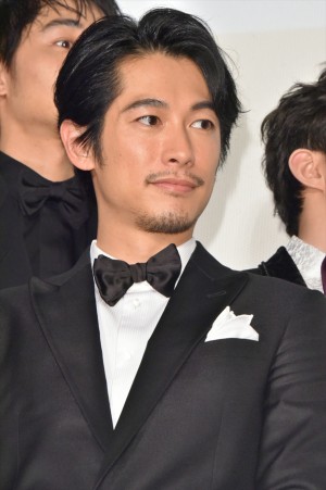 『空飛ぶタイヤ』完成披露試写会に登場したディーン・フジオカ