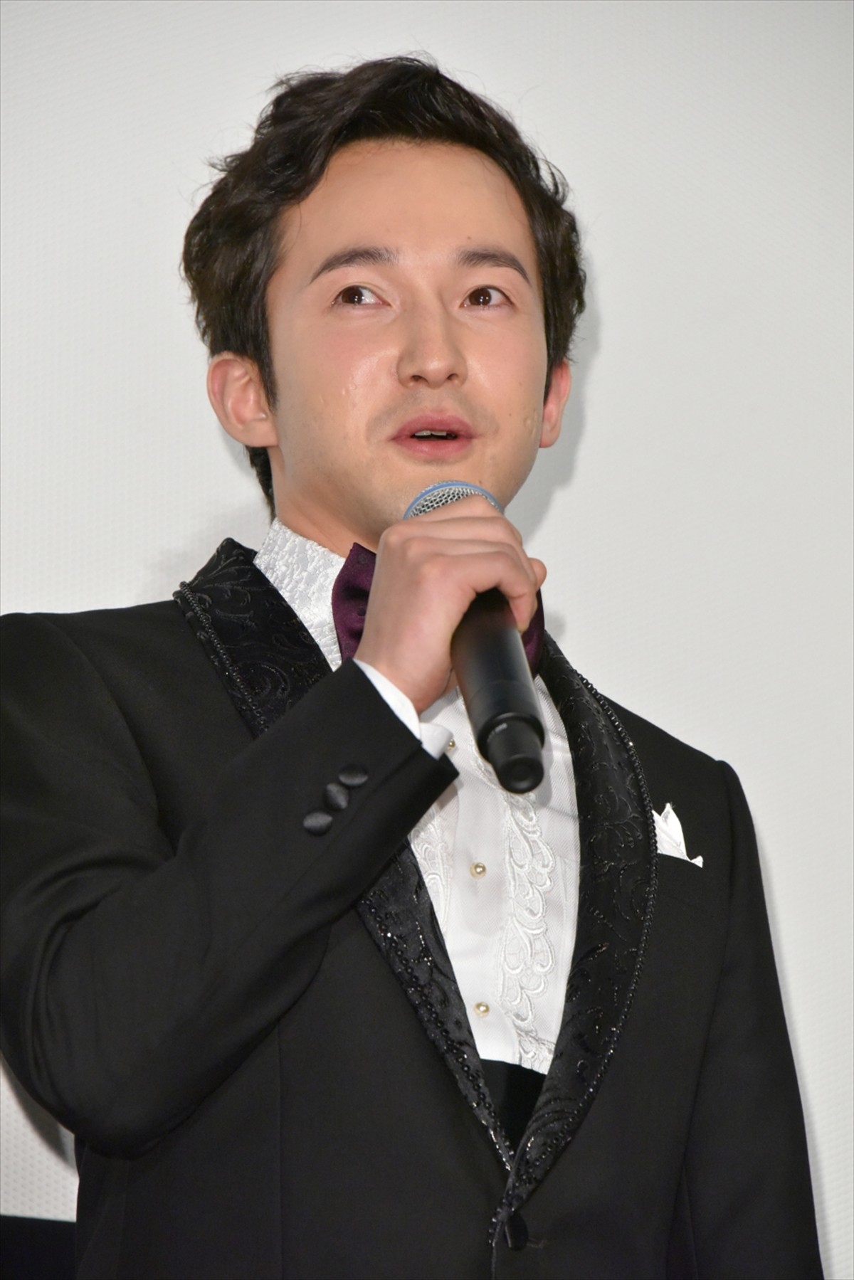 『空飛ぶタイヤ』主演の長瀬智也、初の池井戸潤作品は「挑戦」