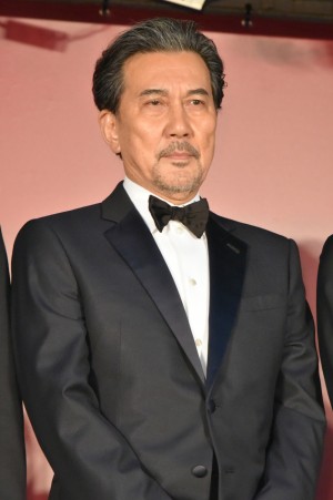 映画『孤狼の血』完成披露試写会に登場した役所広司