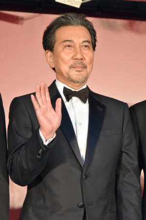 映画『孤狼の血』完成披露試写会に登場した役所広司