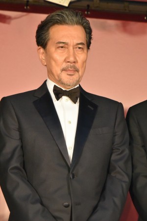 映画『孤狼の血』完成披露試写会に登場した役所広司