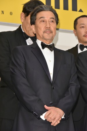 映画『孤狼の血』完成披露試写会に登場した役所広司