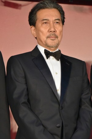 映画『孤狼の血』完成披露試写会に登場した役所広司