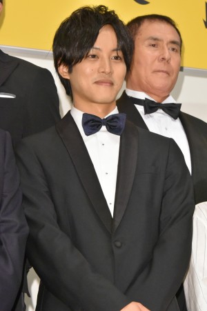 映画『孤狼の血』完成披露試写会に登場した松坂桃李