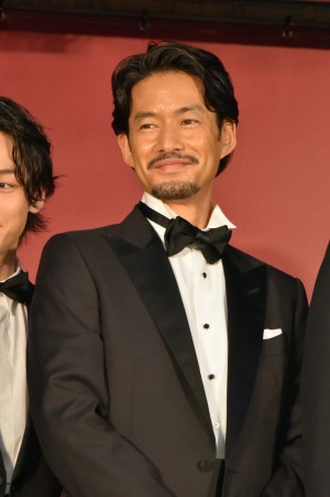 映画『孤狼の血』完成披露試写会に登場した竹野内豊