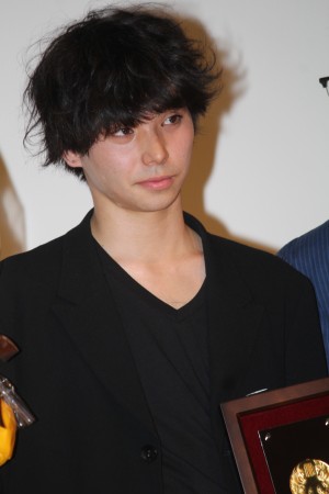 「第27回日本映画プロフェッショナル大賞」授賞式に出席した村上虹郎