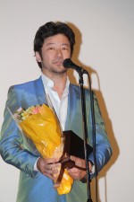 「第27回日本映画プロフェッショナル大賞」授賞式に出席した浅野忠信