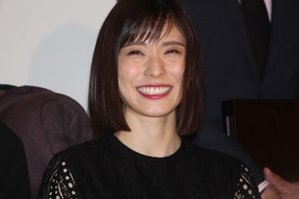 「第27回日本映画プロフェッショナル大賞」授賞式に出席した松岡茉優