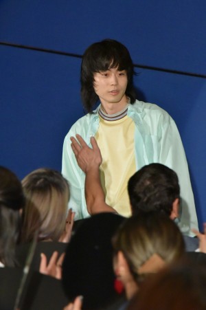 映画『となりの怪物くん』初日舞台挨拶に登壇した菅田将暉