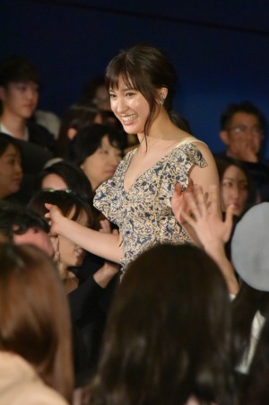 映画『となりの怪物くん』初日舞台挨拶に登壇した土屋太鳳