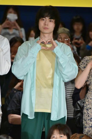 映画『となりの怪物くん』初日舞台挨拶に登壇した菅田将暉