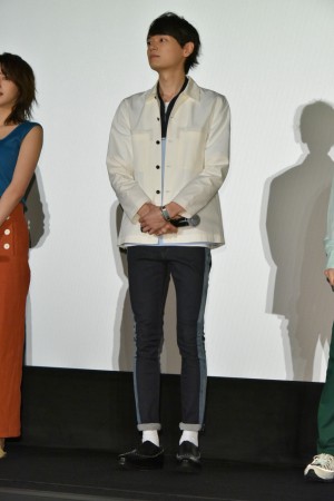 映画『となりの怪物くん』初日舞台挨拶に登壇した古川雄輝