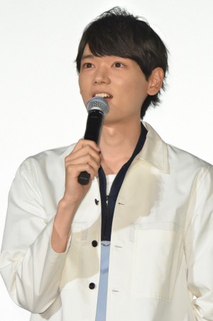 映画『となりの怪物くん』初日舞台挨拶に登壇した古川雄輝