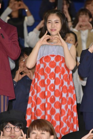 映画『となりの怪物くん』初日舞台挨拶に登壇した浜辺美波