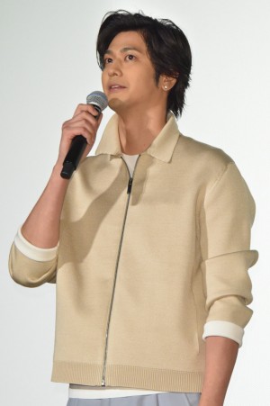 映画『となりの怪物くん』初日舞台挨拶に登壇した速水もこみち