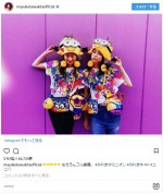 桐谷美玲＆河北麻友子のミニオン双子コーデ　※「河北麻友子」インスタグラム