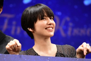 長澤まさみ、『50回目のファーストキス』完成披露舞台挨拶に登壇