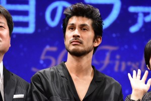 平井堅、『50回目のファーストキス』完成披露舞台挨拶に登壇