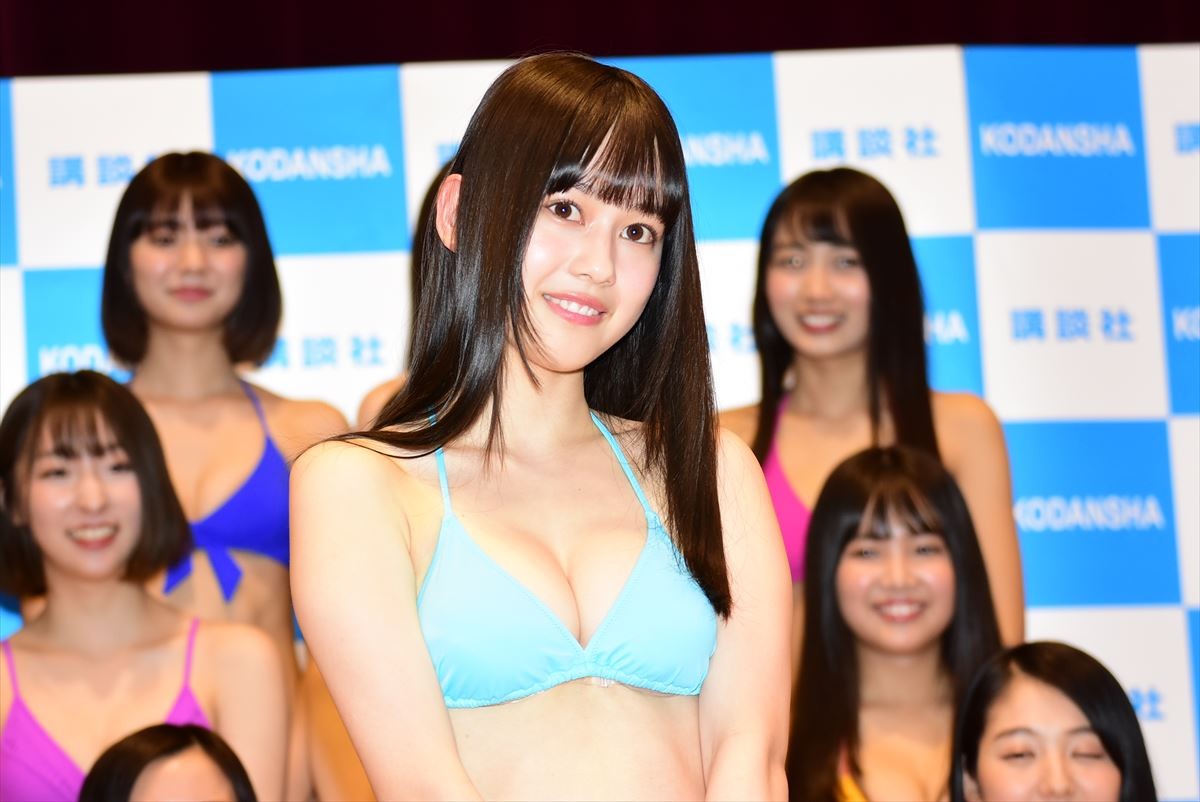 「ミスマガジン2018」ベスト16メンバー、水着姿を披露
